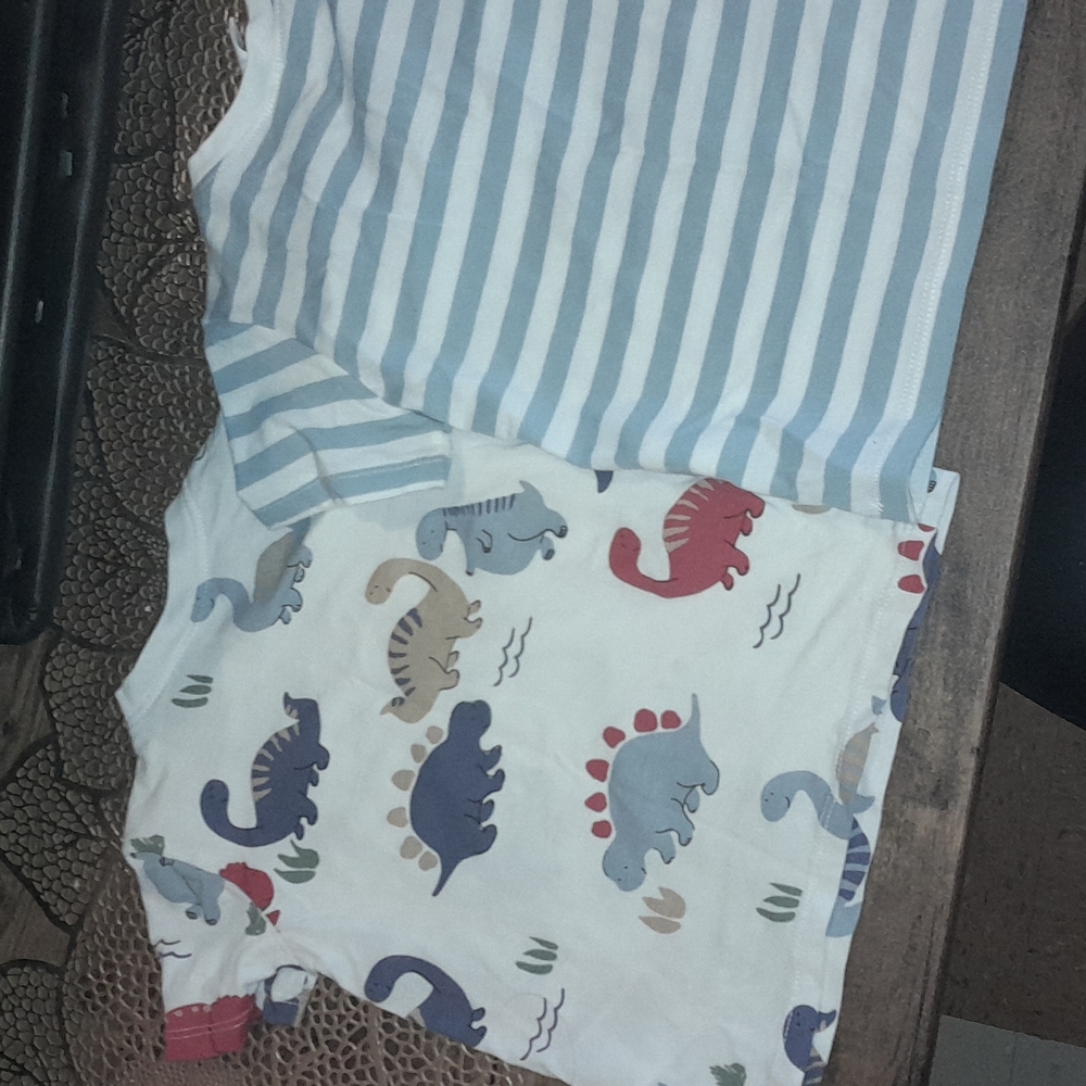 2 shirts h&m